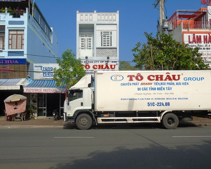 chành xe tô châu